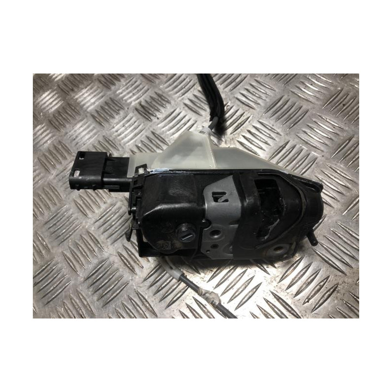 Serrure avant droit PEUGEOT 208 2 PHASE 1 d’occasion