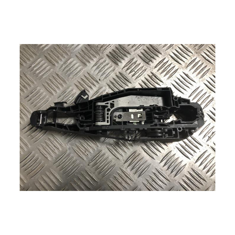 Support poignee porte avant gauche PEUGEOT 208 2 PHASE 1 d’occasion