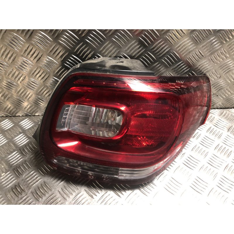 Feu arriere principal droit (feux) CITROEN DS3 PHASE 1 d’occasion