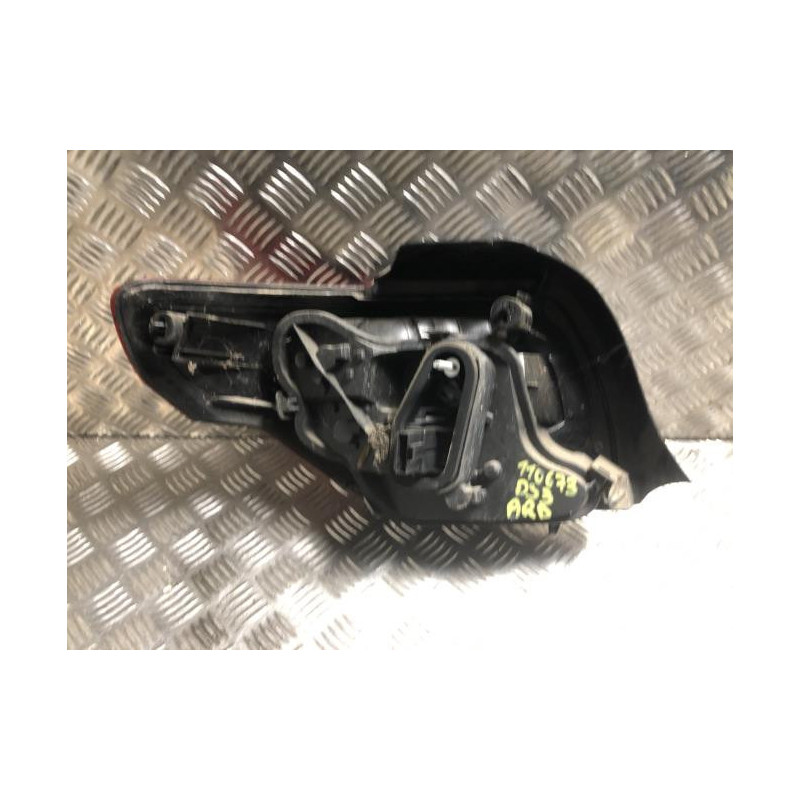 Feu arriere principal droit (feux) CITROEN DS3 PHASE 1 d’occasion