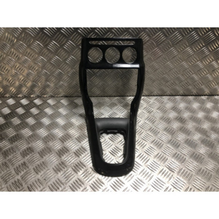 Console central (interieur plastique) CITROEN C3 2 PHASE 2 d’occasion