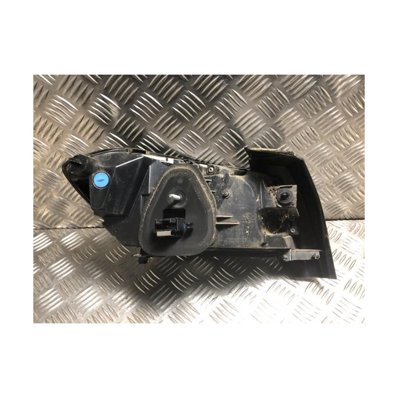 Feu arriere principal droit (feux) PEUGEOT 208 2 PHASE 1 d’occasion