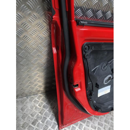 Porte avant gauche FORD FIESTA 6 PHASE 2 d’occasion