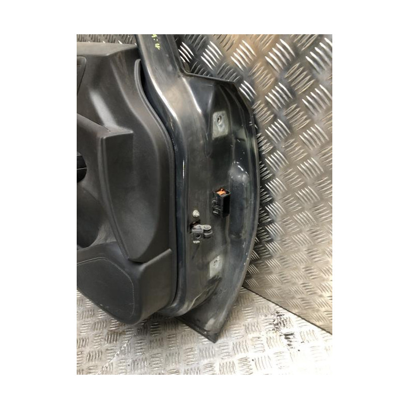 Porte avant gauche OPEL CORSA E d’occasion