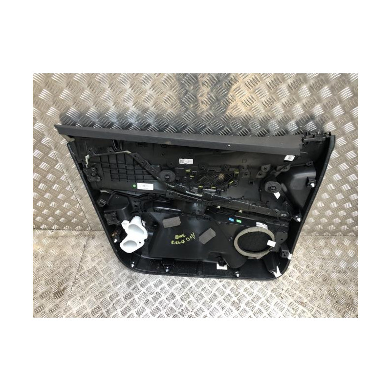 Panneau de porte avant droit PEUGEOT 3008 2 PHASE 1 d’occasion