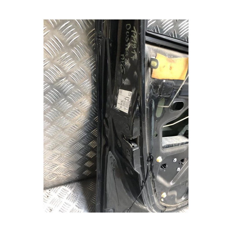 Porte avant gauche DACIA DUSTER 1 PHASE 1 d’occasion