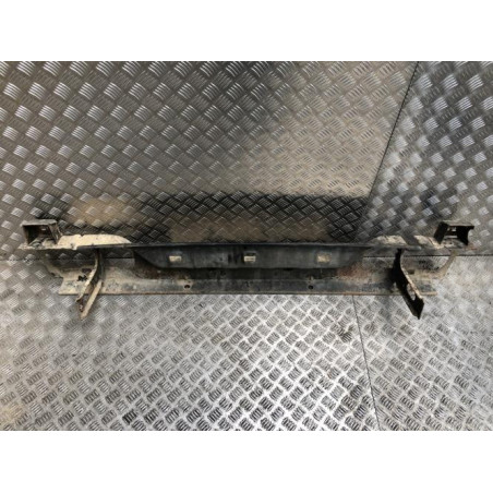 Renfort pare choc arriere (traverse) NISSAN TERRANO 2 PHASE 4 d’occasion
