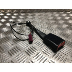 Attache ceinture avant gauche FORD FIESTA 6 PHASE 2 d’occasion