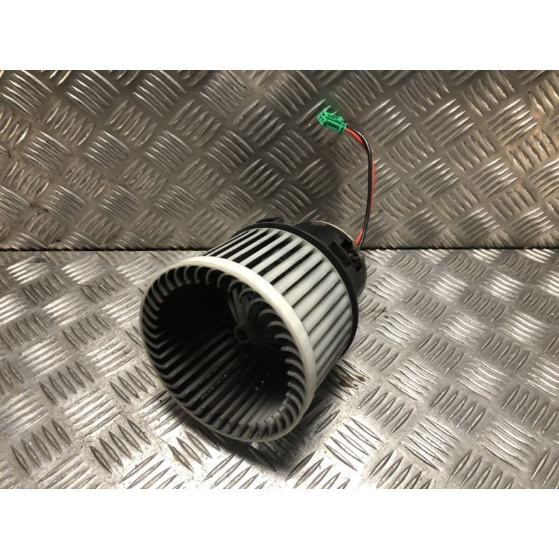 Ventilateur chauffage PEUGEOT 308 2 PHASE 1 d’occasion
