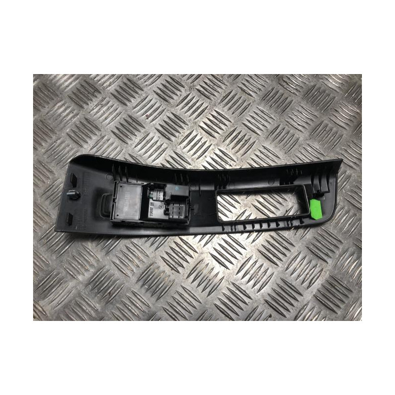 Interrupteur de leve vitre avant droit OPEL MERIVA B PHASE 1 d’occasion
