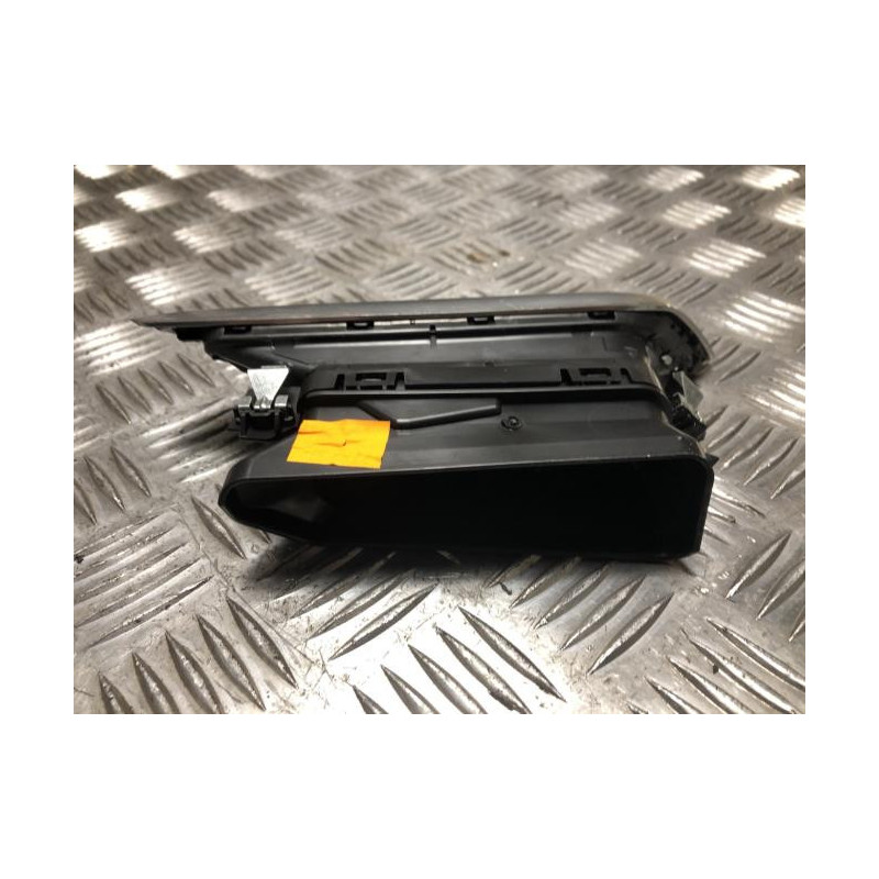 Aerateur tableau de bord avant droit PEUGEOT 3008 2 PHASE 1 d’occasion