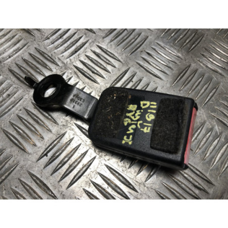 Attache ceinture avant gauche DACIA DUSTER 1 PHASE 1 d’occasion