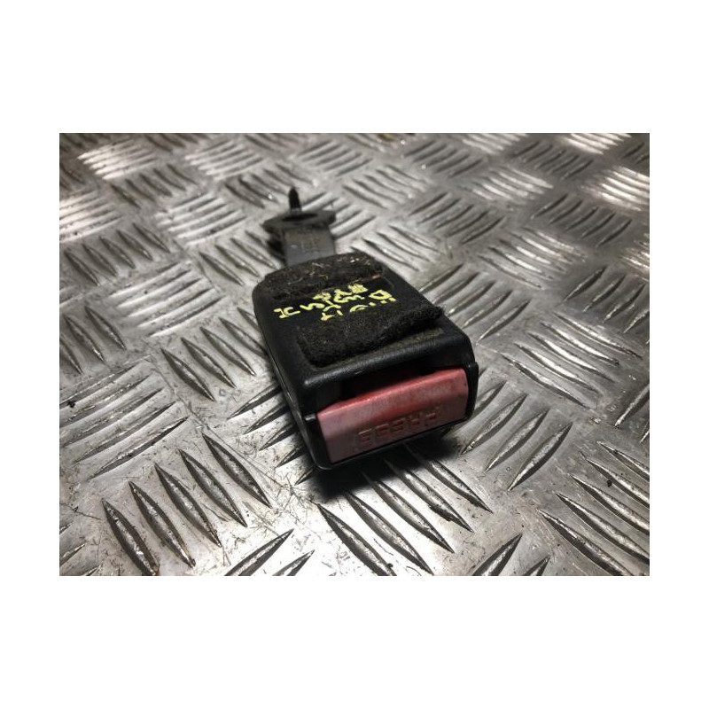 Attache ceinture avant gauche DACIA DUSTER 1 PHASE 1 d’occasion