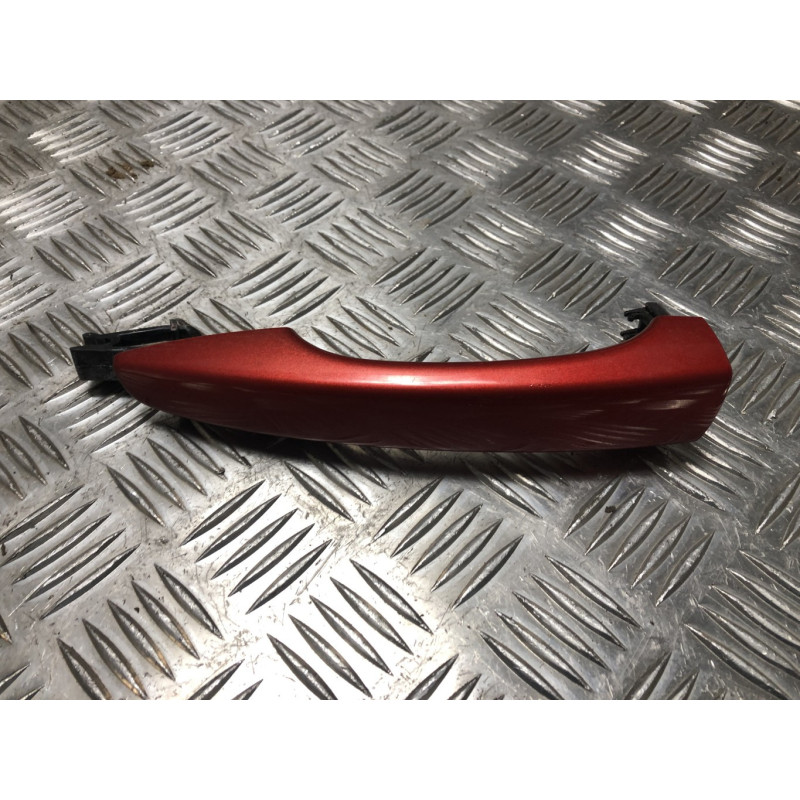 Poignee porte arriere gauche PEUGEOT 208 2 PHASE 1 d’occasion