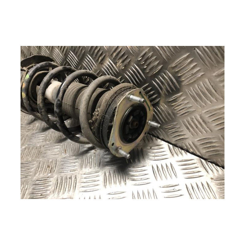 Amortisseur avant gauche FORD FIESTA 6 PHASE 2 d’occasion