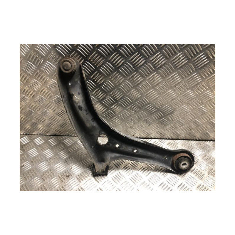 Triangle inferieur avant gauche FORD FIESTA 6 PHASE 2 d’occasion