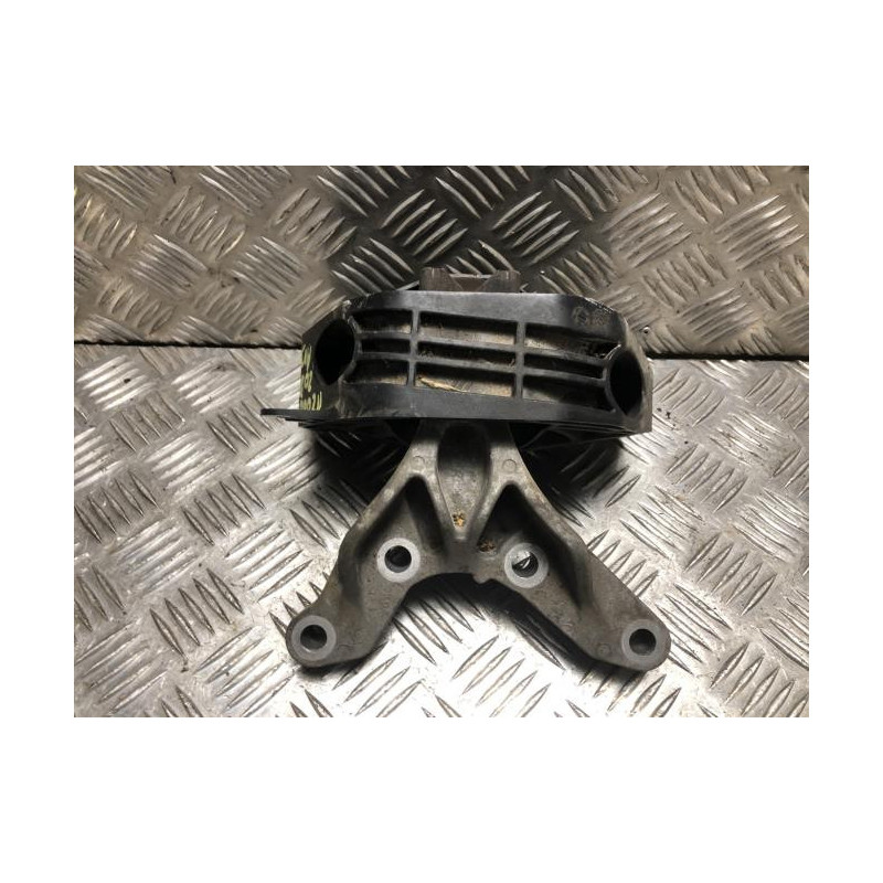 Support moteur droit PEUGEOT 208 2 PHASE 1 d’occasion