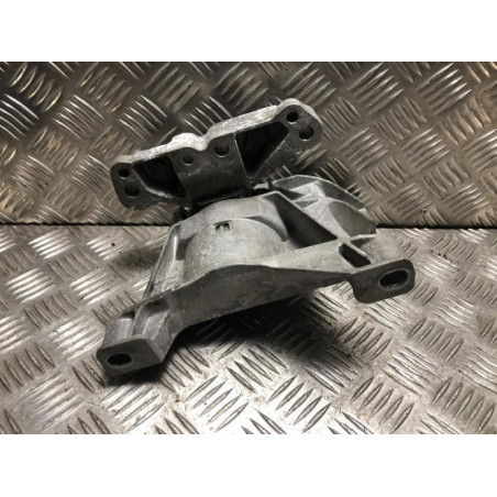 Support moteur droit PEUGEOT 308 2 PHASE 1 d’occasion