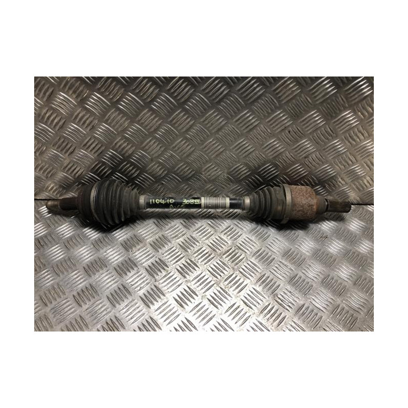 Cardan gauche (transmission) PEUGEOT 308 2 PHASE 1 d’occasion