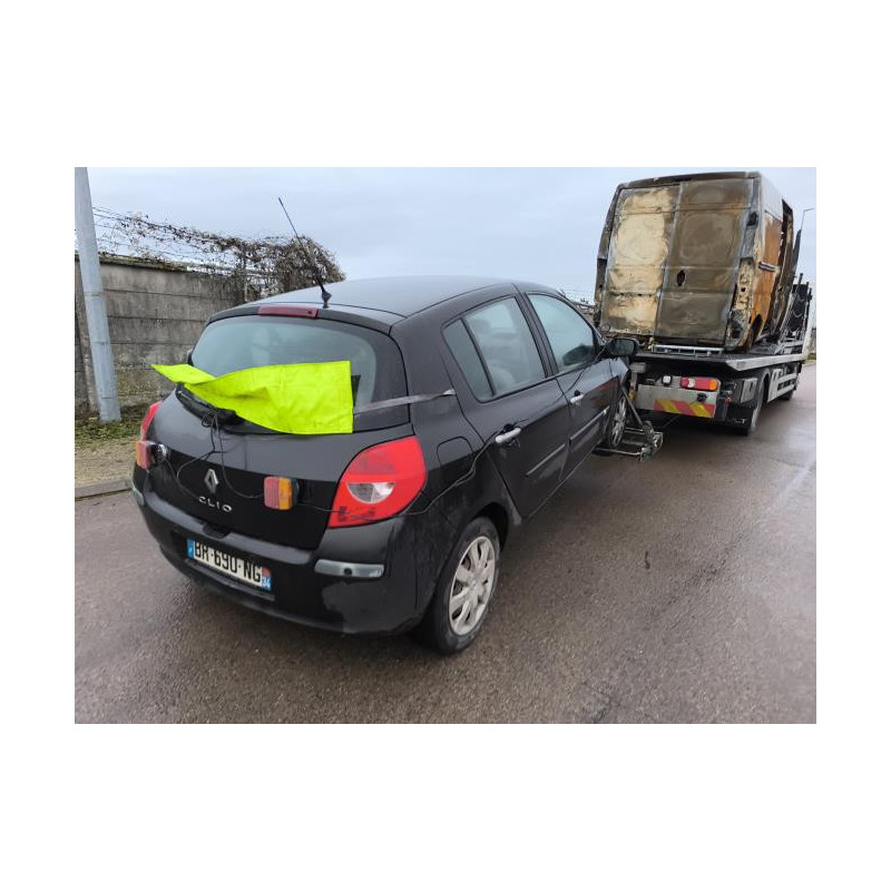 Pompe lave glace avant RENAULT CLIO 3 PHASE 1 d’occasion