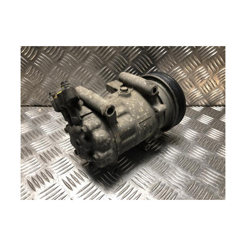 Compresseur clim RENAULT CLIO 3 PHASE 1 d’occasion