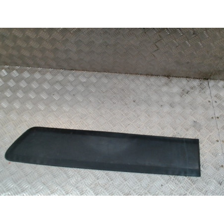 Baguette de porte arriere gauche  CITROEN BERLINGO 2 PHASE 1 d’occasion