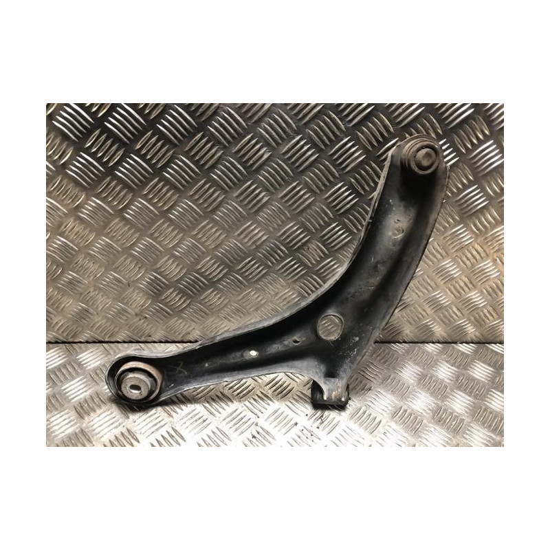 Triangle inferieur avant droit FORD FIESTA 6 PHASE 2 d’occasion