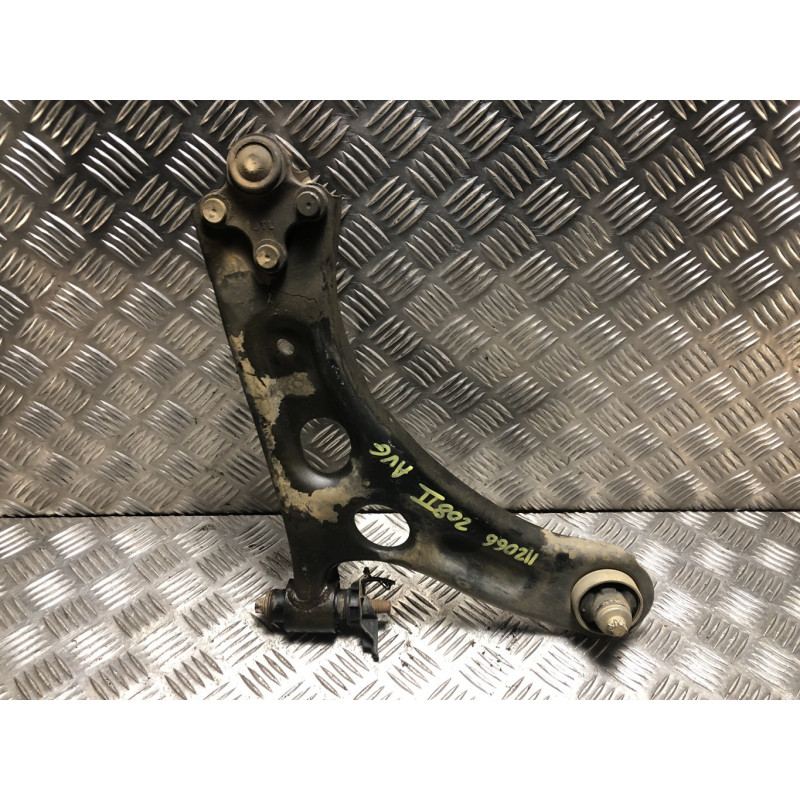 Triangle avant gauche PEUGEOT 208 2 PHASE 1 d’occasion