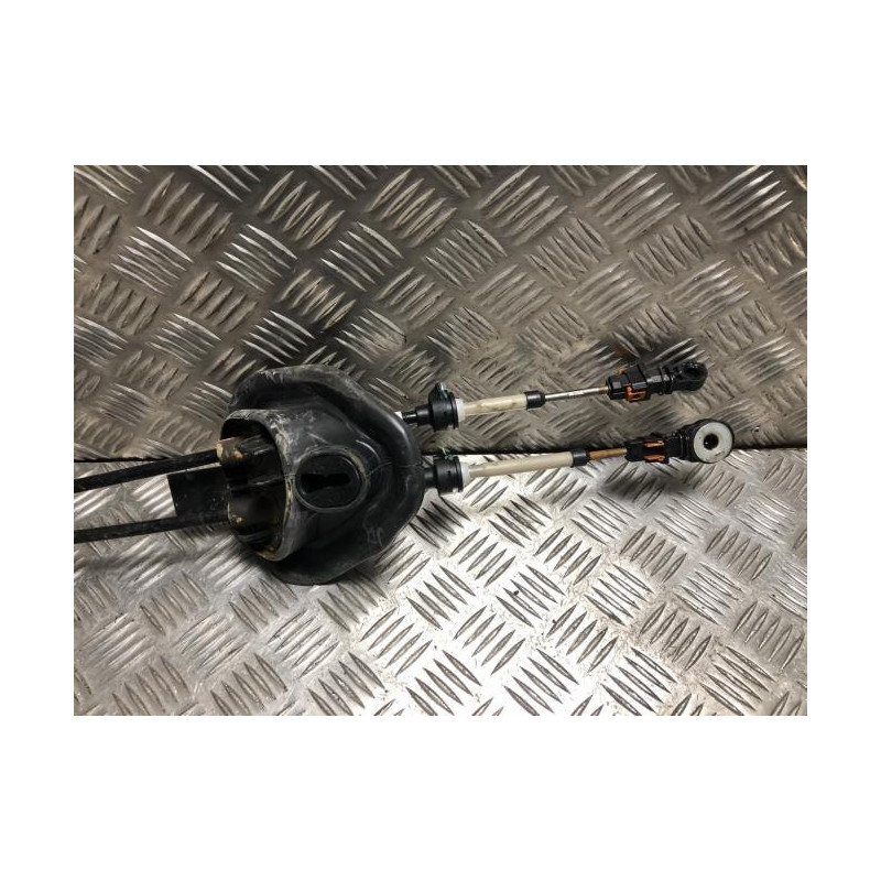 Cable levier de vitesses PEUGEOT 208 2 PHASE 1 d’occasion