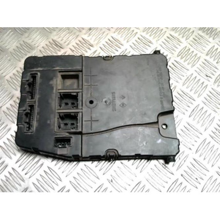 Boitier servitude moteur (BSM) RENAULT MEGANE 2 PHASE 1 d’occasion