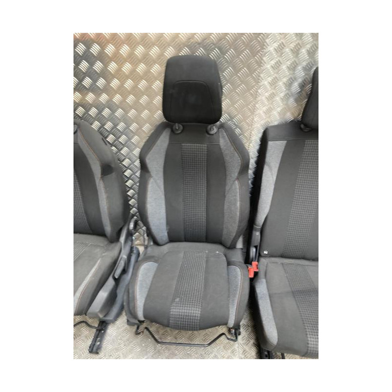 Interieur complet PEUGEOT 5008 2 PHASE 2 d’occasion