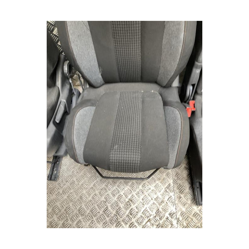 Interieur complet PEUGEOT 5008 2 PHASE 2 d’occasion