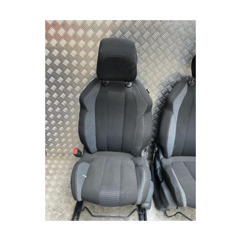 Interieur complet PEUGEOT 5008 2 PHASE 2 d’occasion