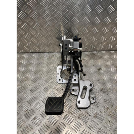 Pedale de frein SUZUKI SWIFT 5 d’occasion
