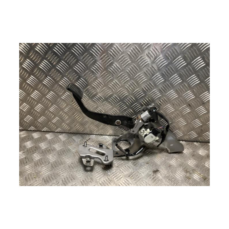 Pedale de frein SUZUKI SWIFT 5 d’occasion