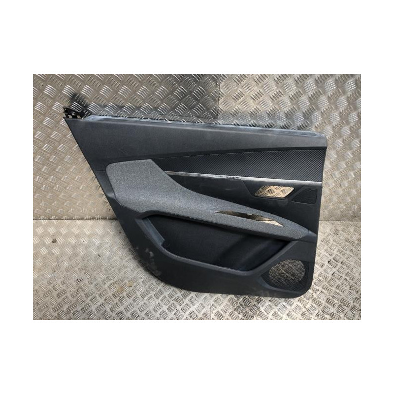 Panneau de porte arriere gauche PEUGEOT 5008 2 PHASE 2 d’occasion