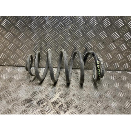 Ressort de suspension arriere PEUGEOT EXPERT 3 PHASE 1 d’occasion