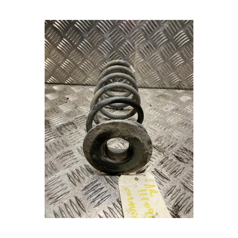 Ressort de suspension arriere SKODA OCTAVIA 3 PHASE 1 d’occasion