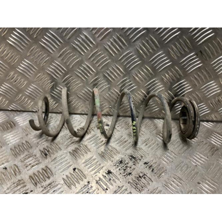 Ressort de suspension arriere PEUGEOT 208 2 d’occasion