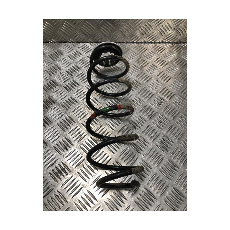 Ressort de suspension arriere PEUGEOT 208 2 d’occasion