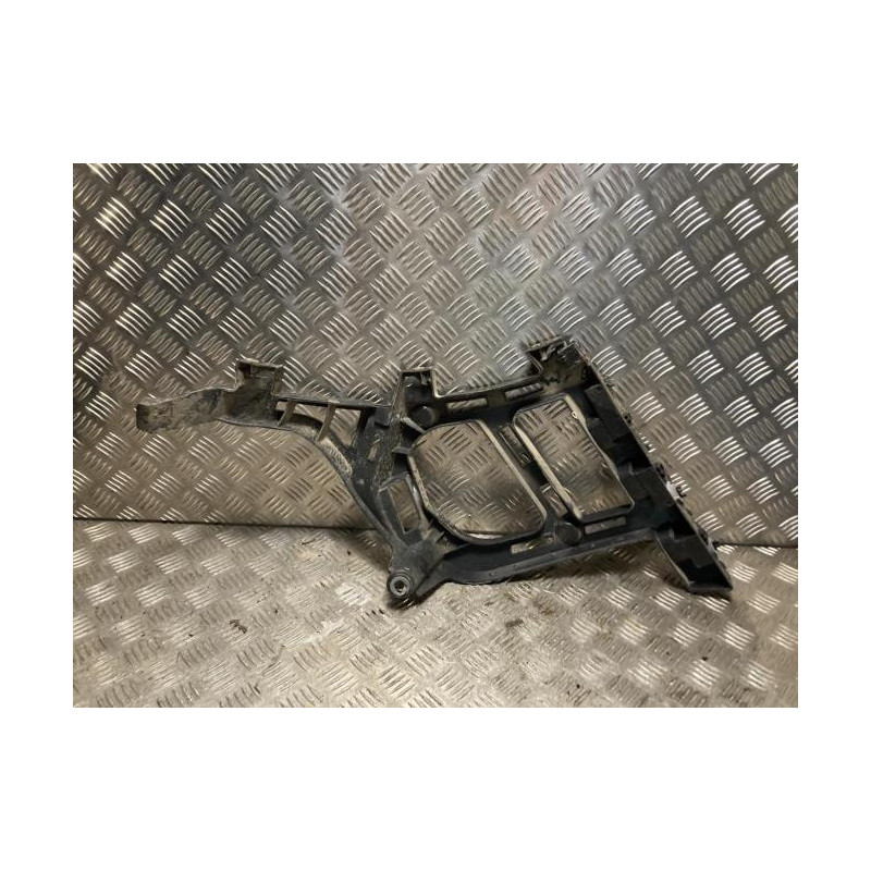 Support de pare chocs arriere PEUGEOT 3008 2 PHASE 1 d’occasion