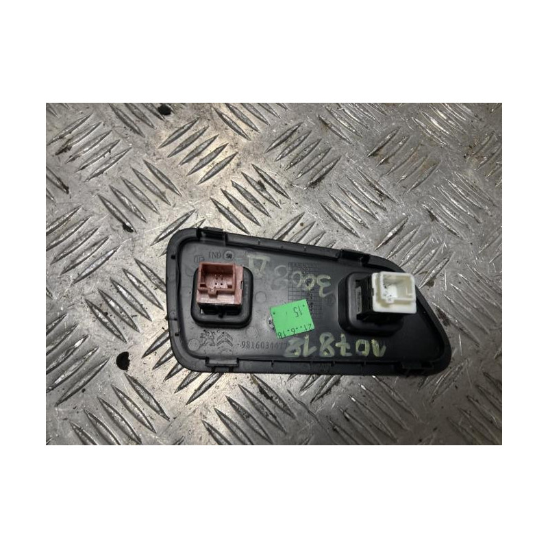 Bouton/Interrupteur PEUGEOT 3008 2 PHASE 1 d’occasion