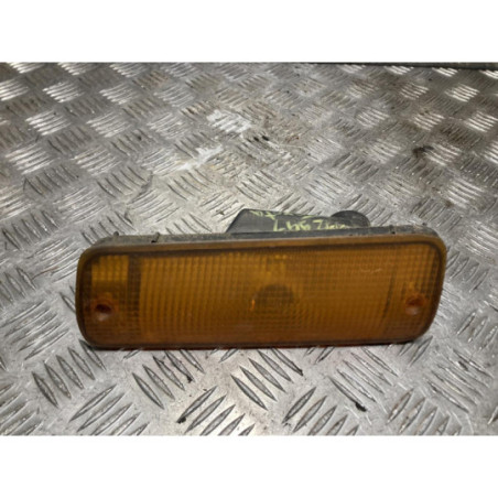 Repetiteur clignotant avant gauche (Feux) TOYOTA  d’occasion