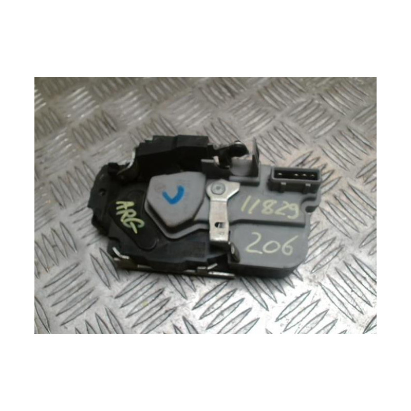 Serrure arriere gauche PEUGEOT 206 PHASE 1 d’occasion