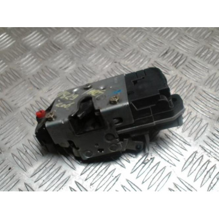 Serrure arriere gauche PEUGEOT 206 PHASE 1 d’occasion