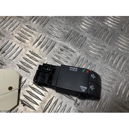 Commande autoradio RENAULT CAPTUR 1 PHASE 2 d’occasion