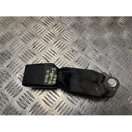 Attache ceinture arriere gauche DACIA DUSTER 1 PHASE 1 d’occasion