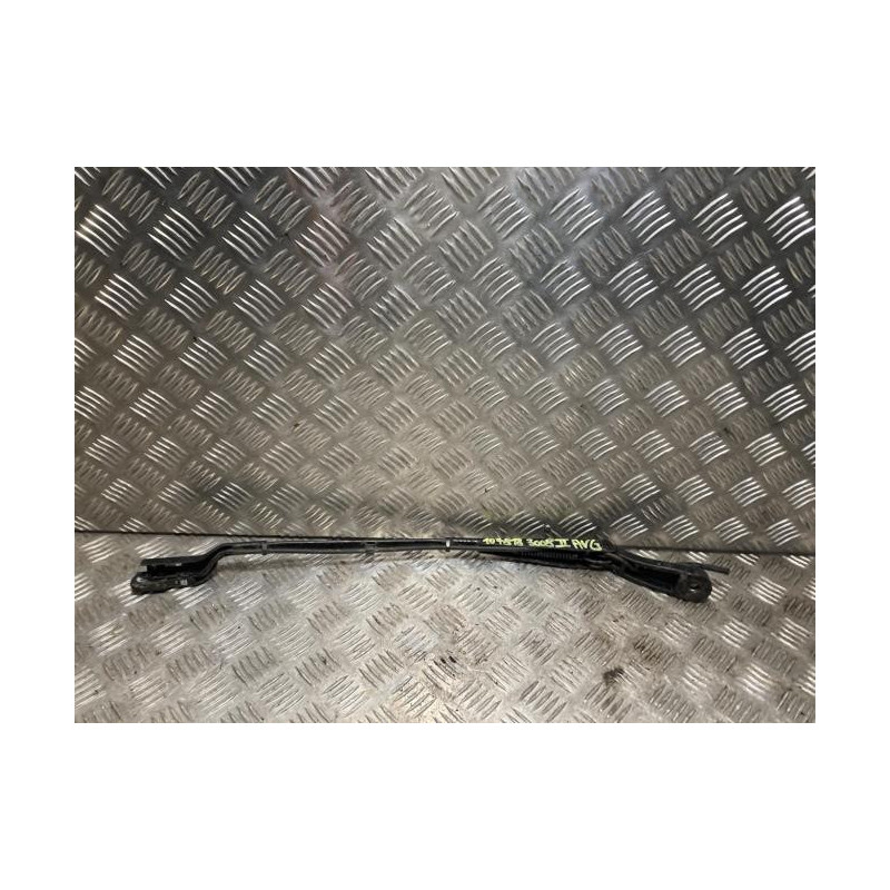 Bras essuie glace avant gauche PEUGEOT 3008 2 PHASE 1 d’occasion