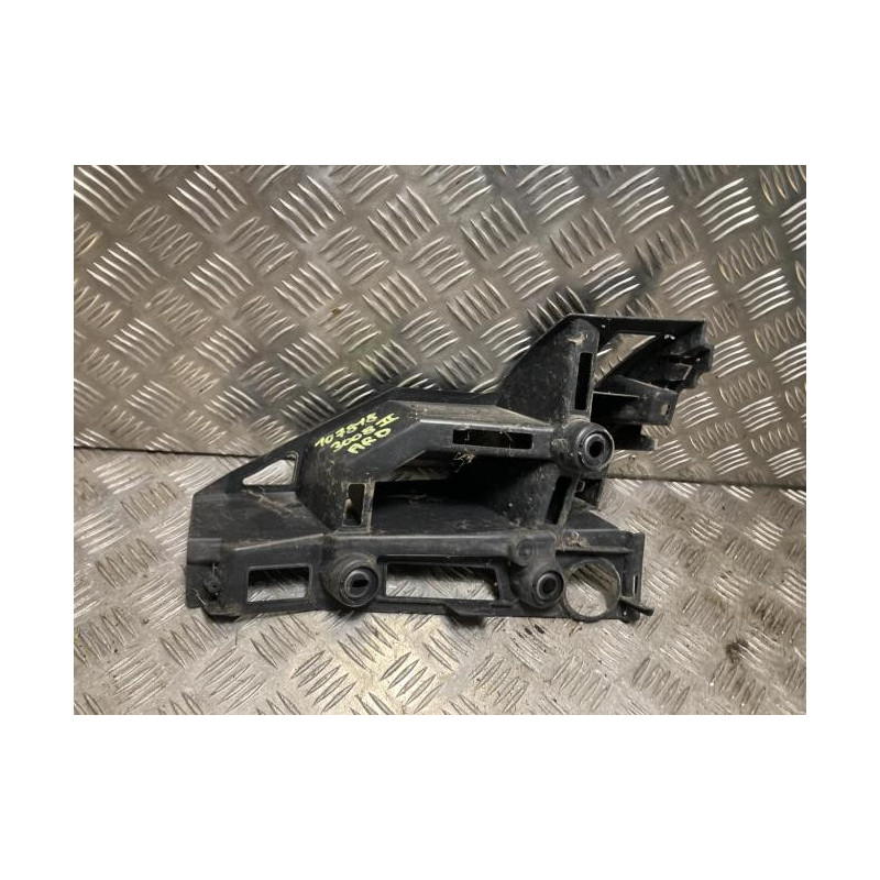 Support de pare chocs arriere PEUGEOT 3008 2 PHASE 1 d’occasion