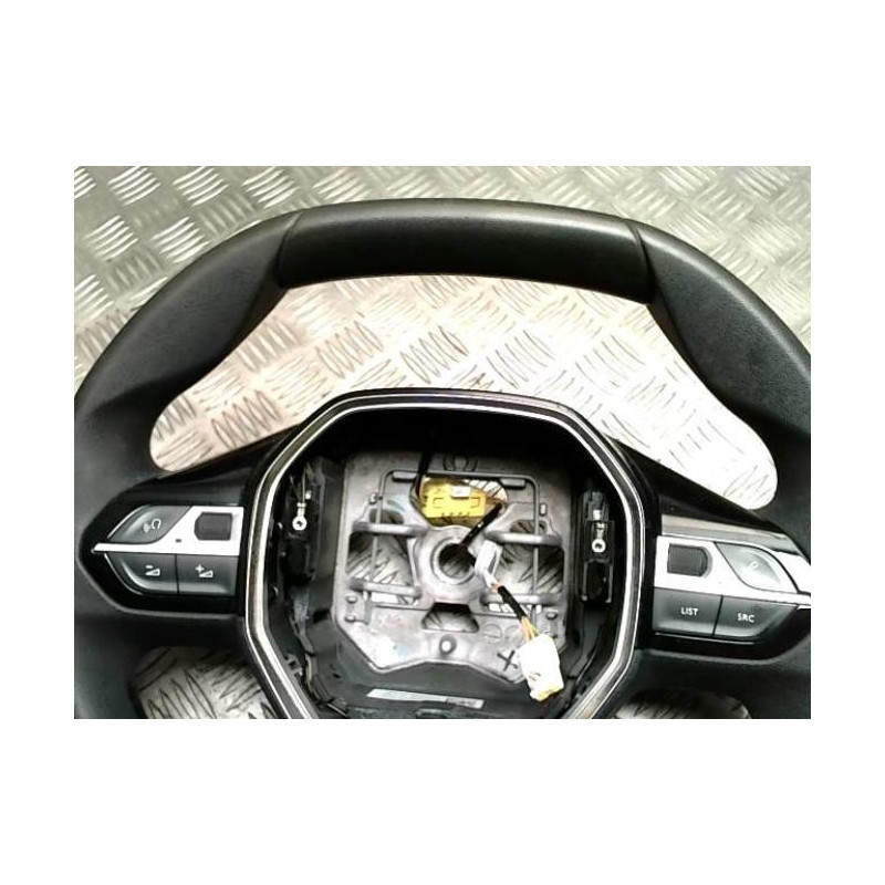 Volant PEUGEOT PARTNER 3 PHASE 1 d’occasion